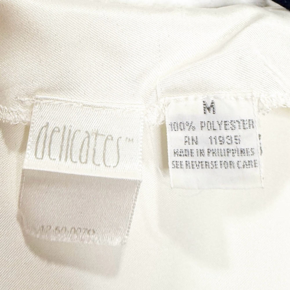 Delicates Cream Chemise and Robe Set - Picture 16 of 16